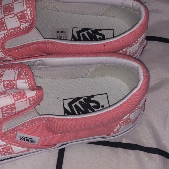 Brand new never worn pink vans - Picture 3 of 4